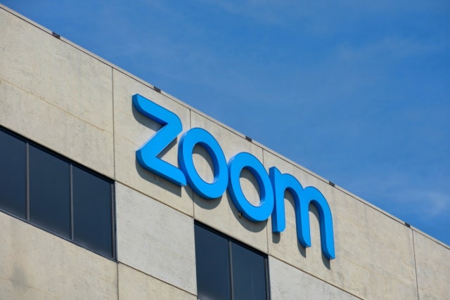 Angled Zoom logo