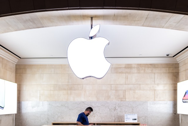 Hanging Apple logo